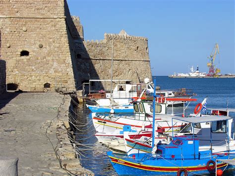 weather  heraklion  october temperature rainfall sunshine