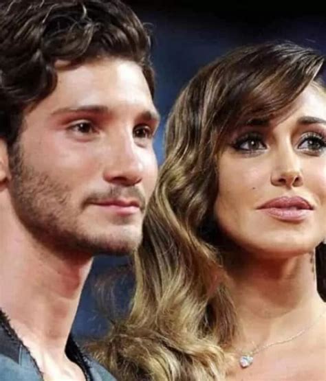 Stefano De Martino Rai Storce Il Naso Per Le Corna A Belen