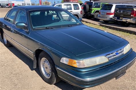 1996 Ford Crown Victoria Lx Auto U S Direct