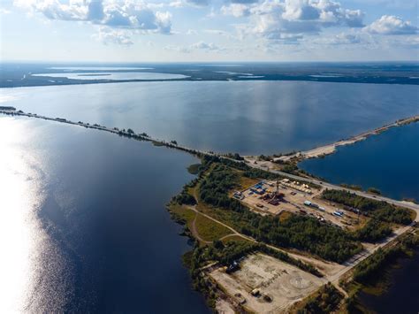 Коллектив «Самотлорнефтегаза» отмечает 55-летие промышленной разработки ...