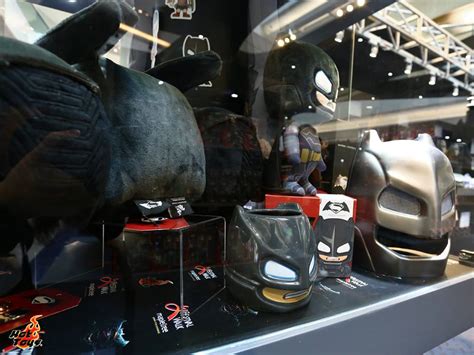 Hot Toys Reveal More Batman V Superman Cosbaby Figures