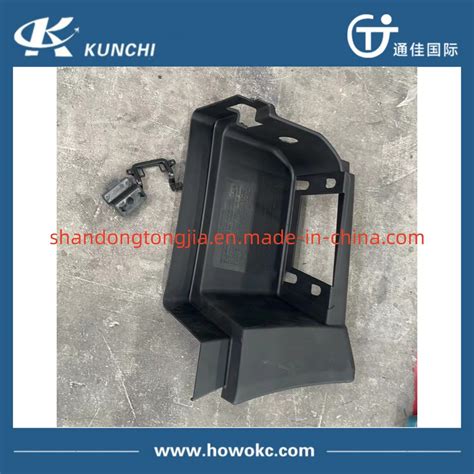 High Quality Sinotruk Howo Truck Spare Parts Cabin Parts Stepper Panel