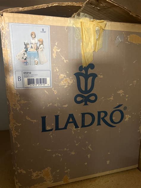 Lladro Figurine Making A Wish W Box Etsy