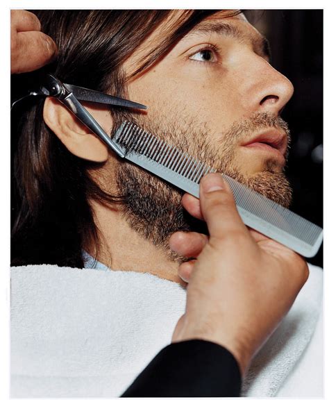 How To Grow A Beard 5 Expert Tips From A Grooming Pro Vogue