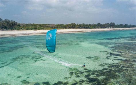 Kitesurfing In Diani Beach Kenya Kitespot Guide