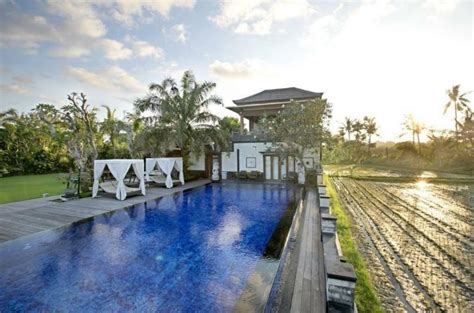 Dijual Villa Luxury View Sungai Dan Sawah Lokasi Denpasar Timur