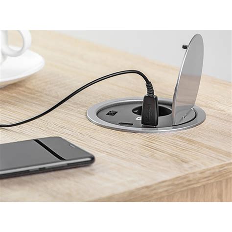 GTV Встраиваемая розетка круглая (1розетки+2USB) Schuko (Китай), AE ...