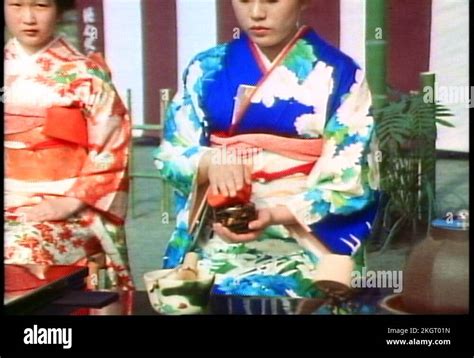 Tea ceremony japan traditional dress Stock Videos & Footage - HD and 4K Video Clips - Alamy