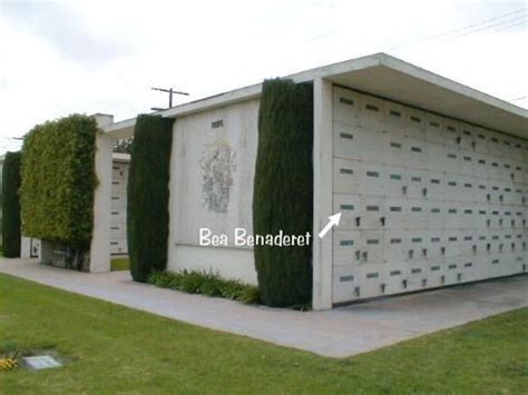 Bea Benaderet Find A Grave Memorial Famous Tombstones