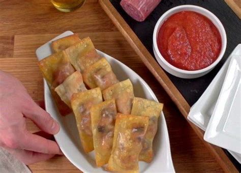 Wonton Pizza Rolls