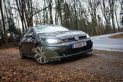 Vw Volkswagen Golf Vii Gti Clubsport Dsg Test Drive Review