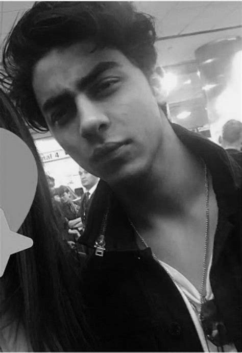 Pin On Aryan Khan