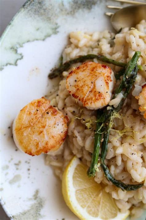 Creamy Risotto with Asparagus and Seared Scallops – Claudia's Table