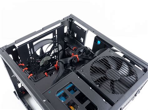 Thermaltake Divider 200 TG Review - Assembly & Finished Looks | TechPowerUp