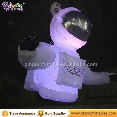 Hot Sale Inflatable Cosmonaut Toys 25m Long Inflatable Spaceman Model