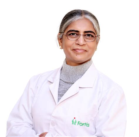 Dr Parvinder Kaur Chawla Internal Medicine Doctor Fortis Hospital