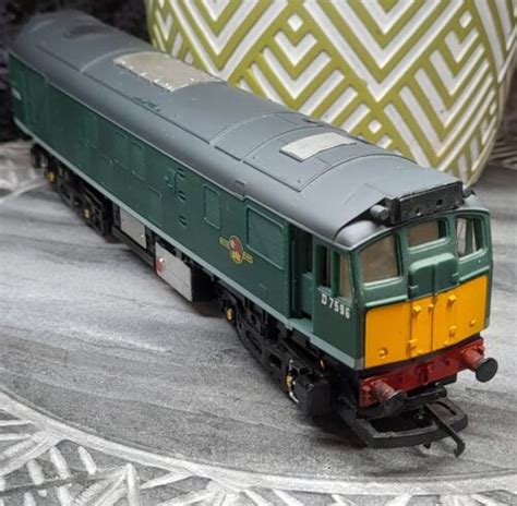 Hornby R072 Br Green Class 25 D7596 Diesel Locomotive Oo Gauge Boxed Ebay