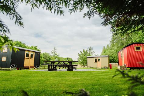 Glamping near me - find glamping near your location