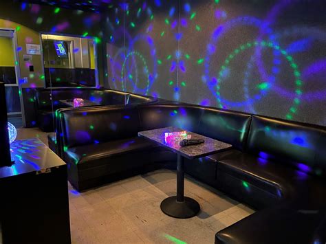 Karaoke in Los Angeles with Private Rooms