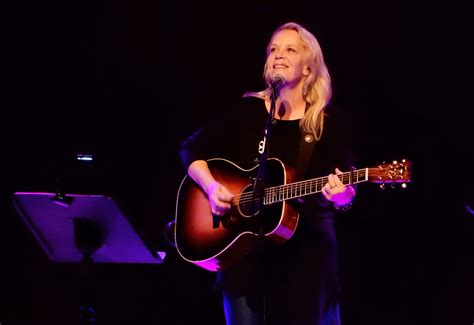 Mary Chapin Carpenter Tour 2024 Reviews Riva Verine