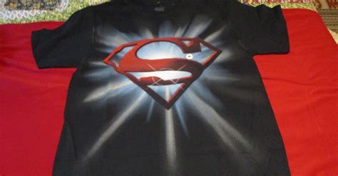 Missy's Product Reviews : TVStoreOnline Superman Solar Flare Icon T ...