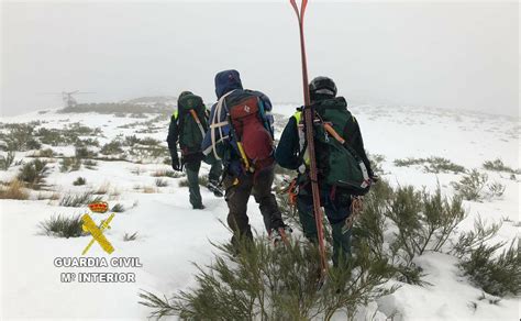 Rescatan en helicóptero a un montañero herido en Millaró de la Tercia