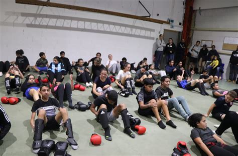 Oyonnax Boxe Tha Beaucoup De Jeunes Surtout Des Filles Lentra Nement