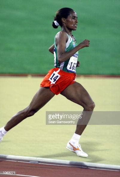 Derartu Tulu Of Ethiopia On Her Way To Winning Gold In The Final Of