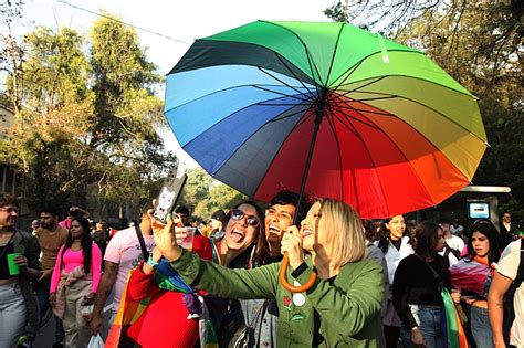 Em sua 16ª edição Parada de Luta LGBTI reúne multidão em Variedades