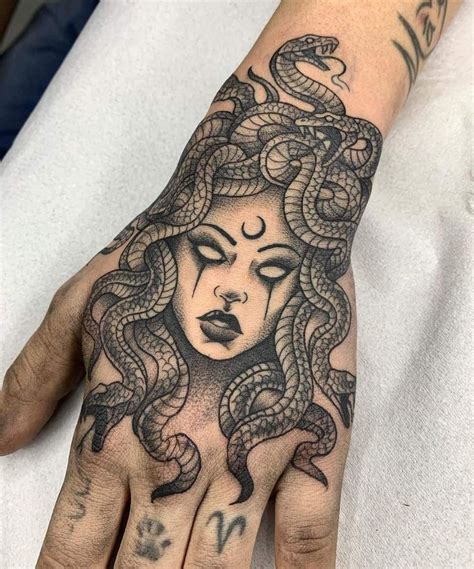 28 Bold Medusa Tattoos To Make You Feel Powerful Body Artifact