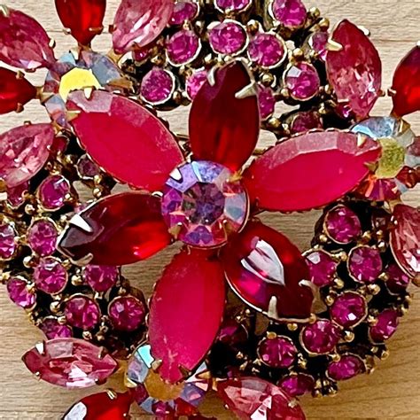 Vintage Fuchsia Pink Ab Red And Pink Rhinestone Flower Brooch