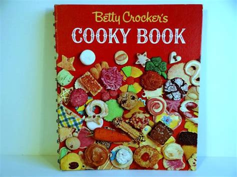 Vintage Betty Crocker Cooky Book First Edition Eighth | Etsy | Vintage ...