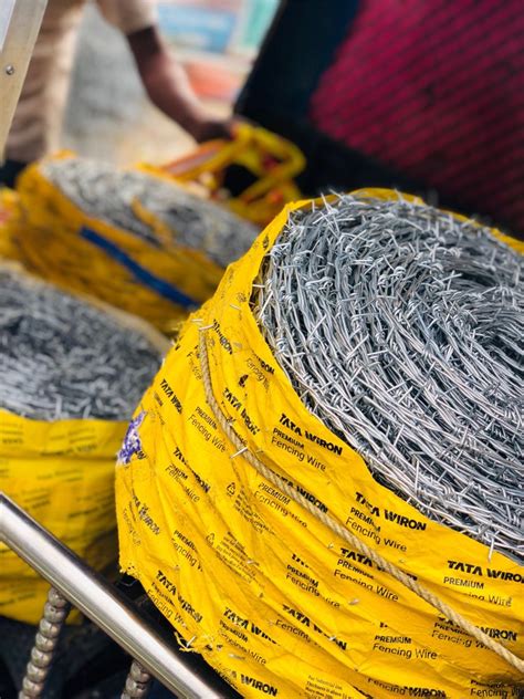 Iron Galvanized Tata Fencing Barbed Wire Wire Diameter 3mmm At ₹ 98kg In Palakkad