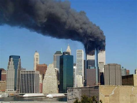 11 Settembre 2001 Cadono Le Torri Gemelle Di New York Focus Junior