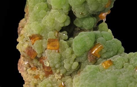 Gemmy Pseudocubic Wulfenite Xls On Mimetite 2008 Find San Juan