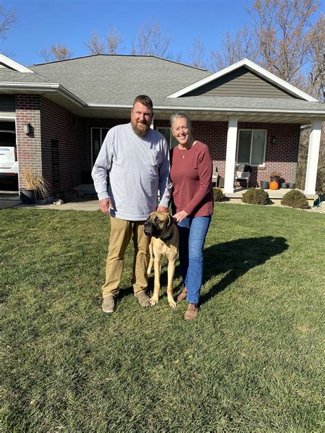 Dog Guard Midwest - Dave and Joan Jensson from Holland Iowa have a 5