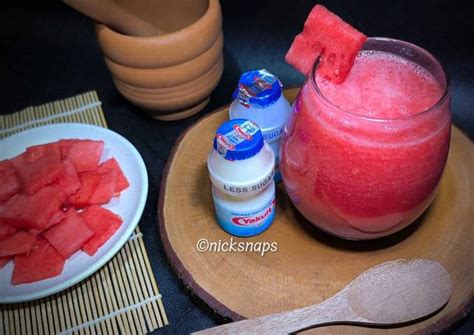 Resep Jus Semangka Yakult Oleh Enik Sulistyawati Cookpad