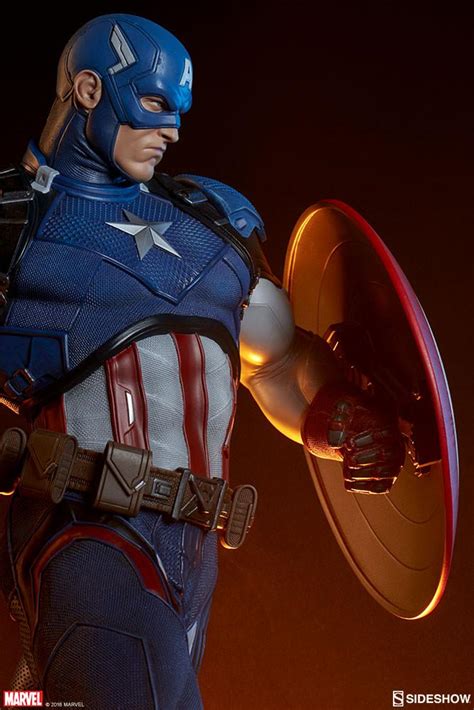 Sideshow Collectibles Captain America Premium Format Figure