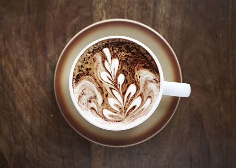 Café capuchino, su origen y algunas versiones