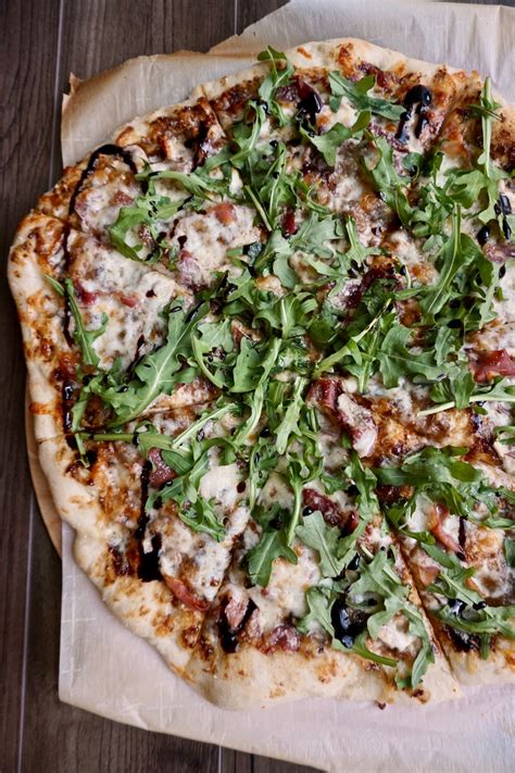 Fig Jam Prosciutto And Arugula Pizza A Hint Of Honey