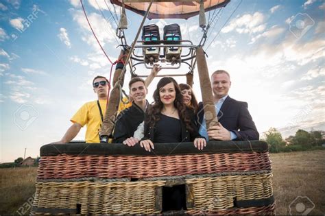 Pin By Haley Wheeler On Hot Air Balloon Shoot Hot Air Balloon Hot Air Air Balloon