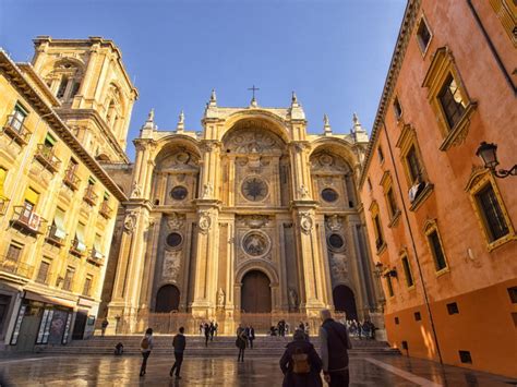 La Catedral Y La Capilla Real Incluye Ambas Entradas Y Tours Del