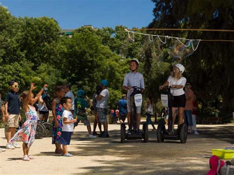 Barcelona Prywatna Wycieczka Segwayem Z Przewodnikiem Getyourguide