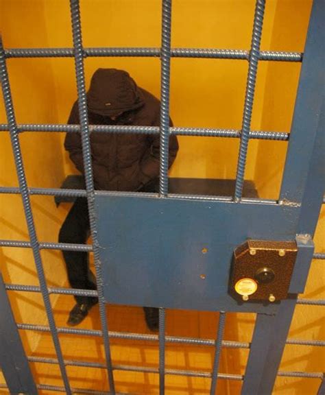 25-летний житель Свободного предстанет перед судом за совершение серии краж