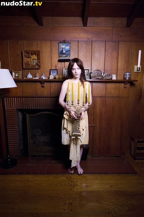 Sophie Thatcher Soapy T Nude OnlyFans Photo 182 Nudostar TV