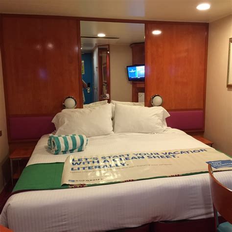 Norwegian Jewel Cabins and Staterooms