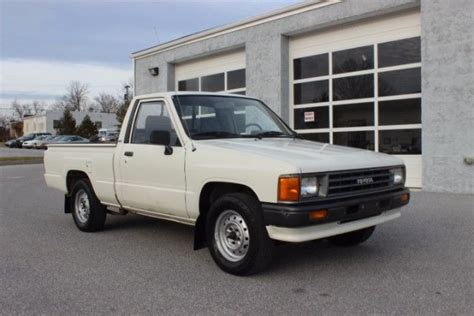 1987 Toyota Pickup Truck 22r 93k Miles For Sale