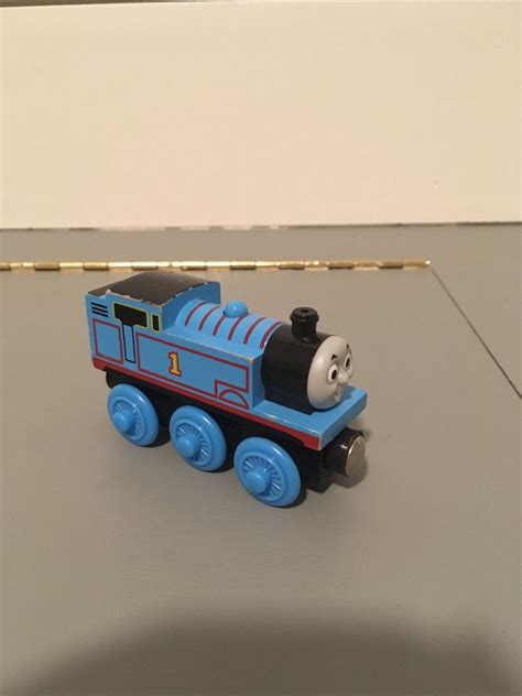 Vintage Thomas The Tank Engine Train Wooden Railway