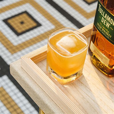 Elevenses Whiskey Cocktail Recipes Tullamore D E W