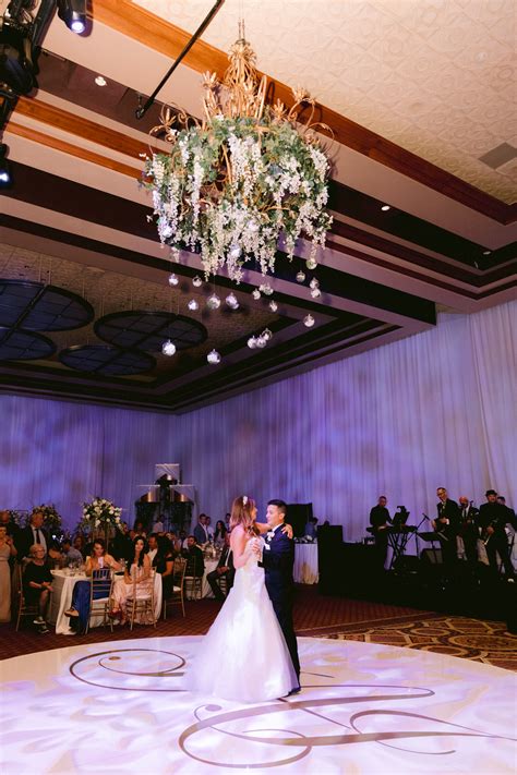 MGM Grand The Mansion Las Vegas Wedding | Jennifer & Julian | Susie and ...